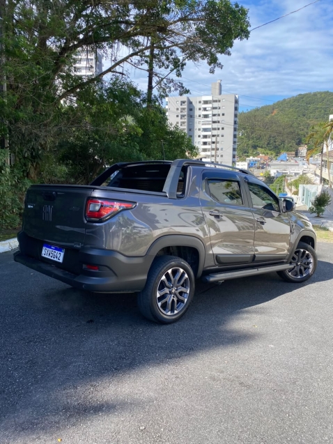 fiat strada 1.0 turbo 200 flex ultra cd cvt 4p automatico 20251