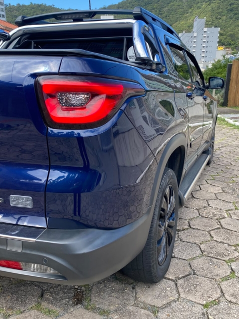 fiat toro 1.3 turbo 270 flex volcano at6 4p automatico 20238