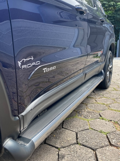 fiat toro 1.3 turbo 270 flex volcano at6 4p automatico 20233