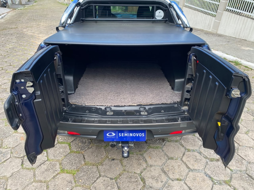 fiat toro 1.3 turbo 270 flex volcano at6 4p automatico 20239