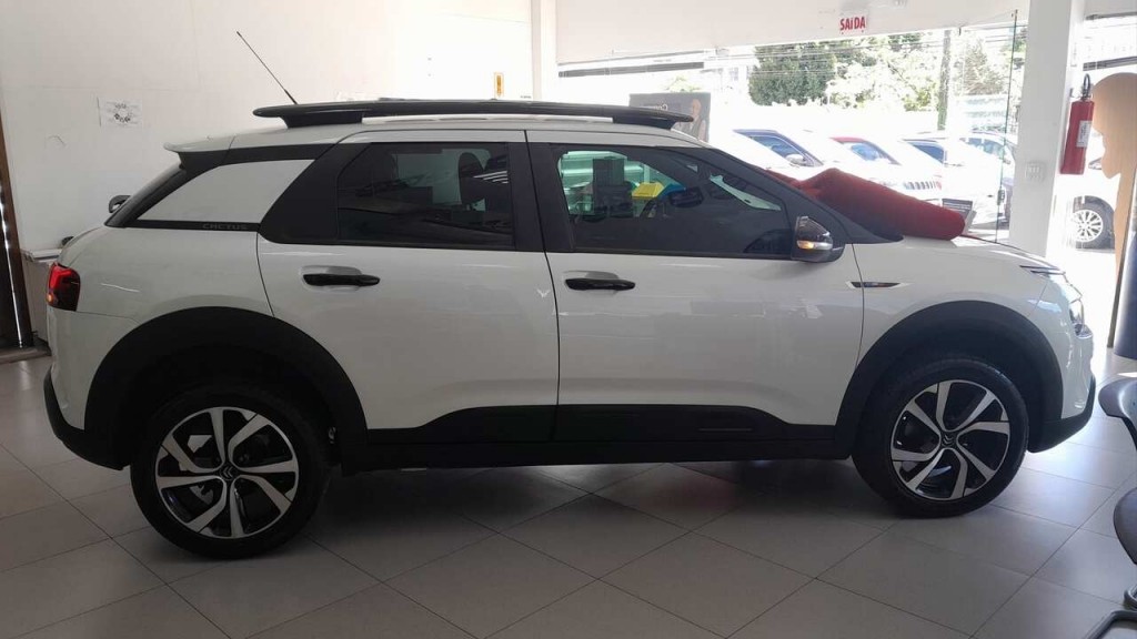 citroen c4 cactus 1.6 thp flex shine pack eat6 4p automatico 2019