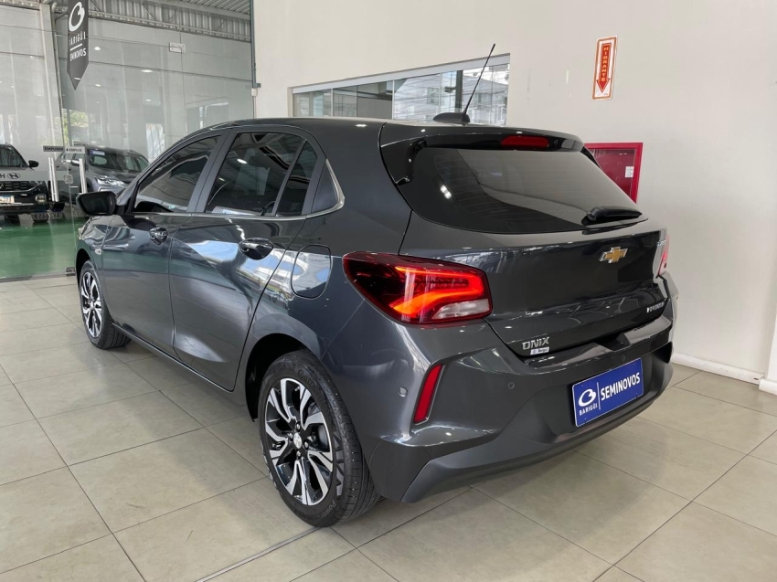 chevrolet onix 1.0 turbo flex lt automatico 2024