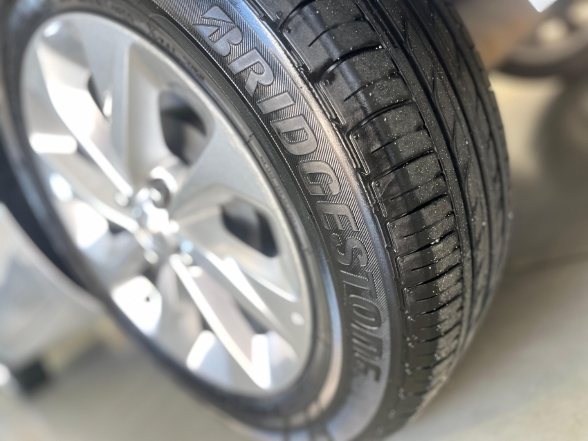chevrolet onix 1.0 flex lt manual 2023