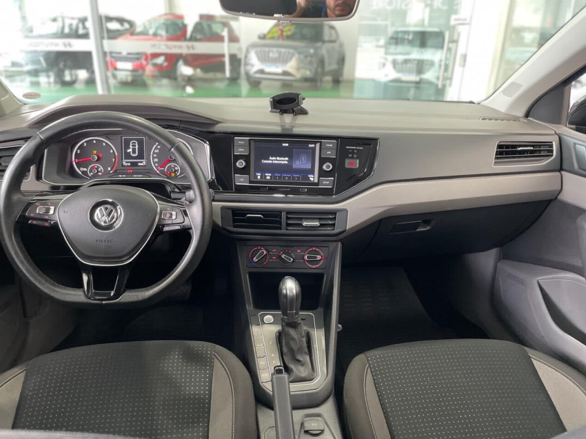 volkswagen polo 1.0 200 tsi comfortline automatico flex 4p 2020