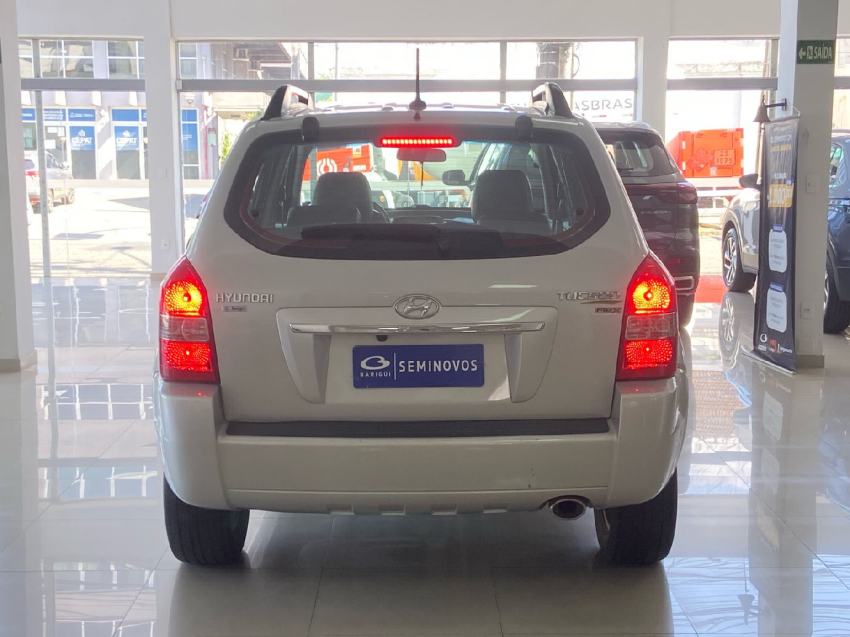 hyundai tucson 2.0 mpfi gls 16v 143cv 2wd flex 4p automatico 5p 2015
