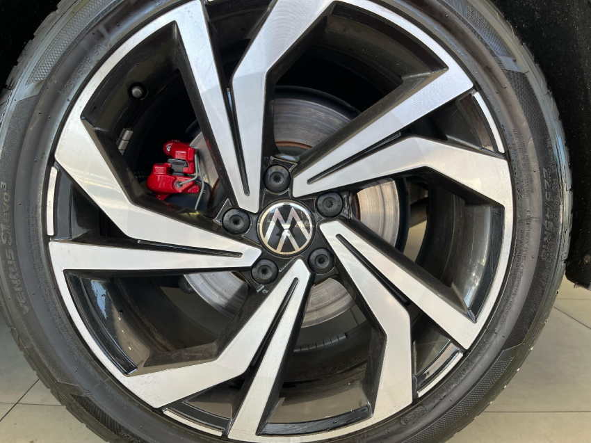 volkswagen jetta 2.0 350 tsi gasolina gli dsg 4p semiautomatico 2024