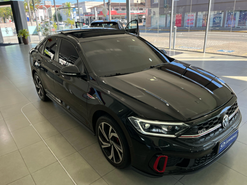 volkswagen jetta 2.0 350 tsi gasolina gli dsg 4p semiautomatico 2024