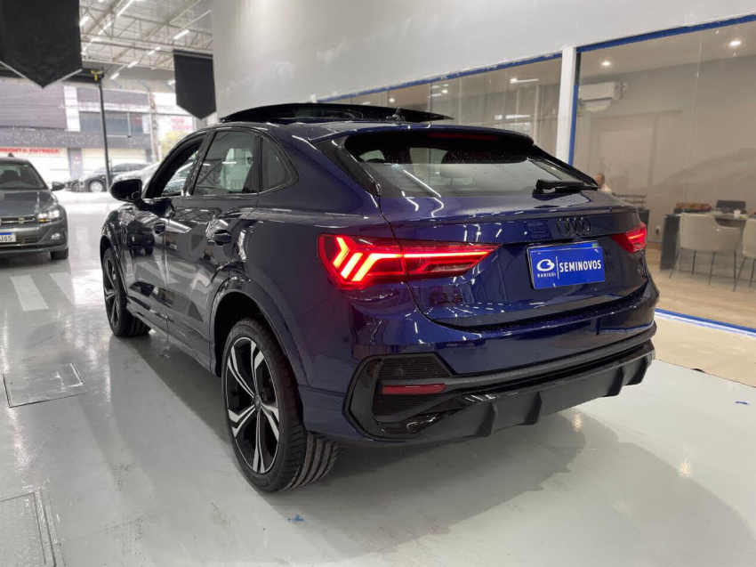 audi q3 2.0 40 tfsi gasolina performance black plus quattro tiptronic 4p automatico 2024