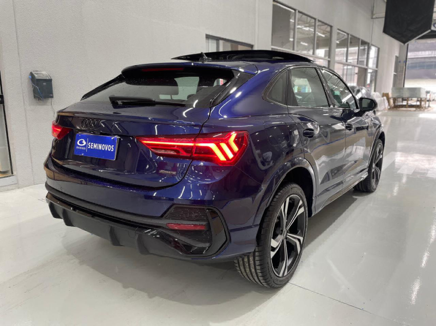 audi q3 2.0 40 tfsi gasolina performance black plus quattro tiptronic 4p automatico 2024
