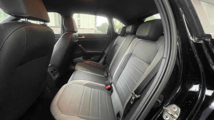 volkswagen nivus 1.0 200 tsi total flex highline automatico 9.9 4p 2023