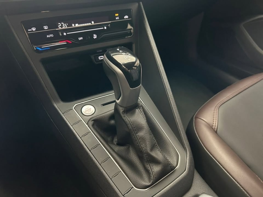 volkswagen virtus 1.0 200 tsi highline automatico flex 4p 2023
