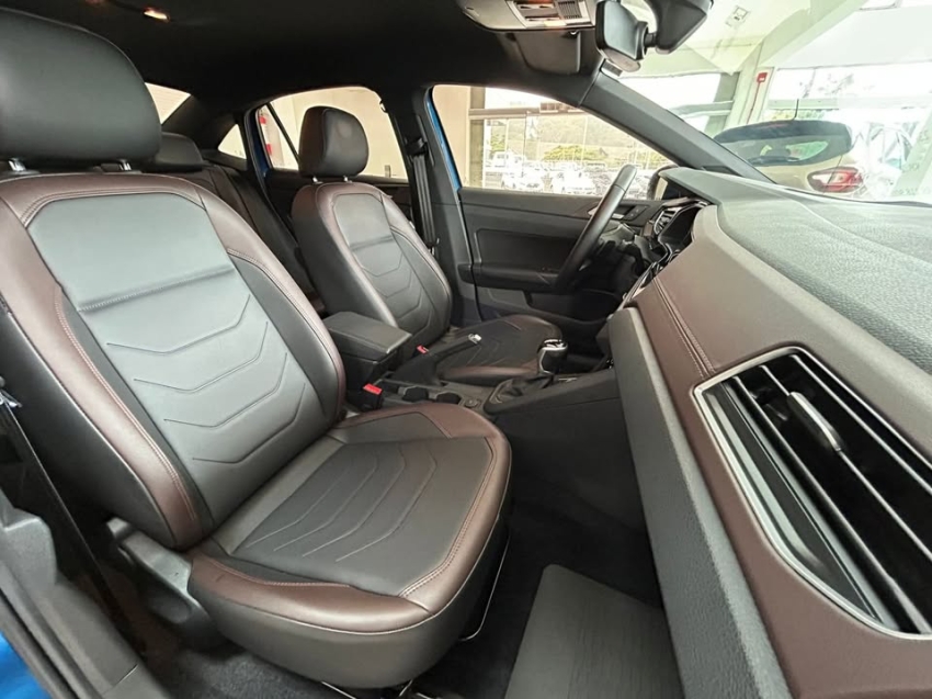 volkswagen virtus 1.0 200 tsi highline automatico flex 4p 2023