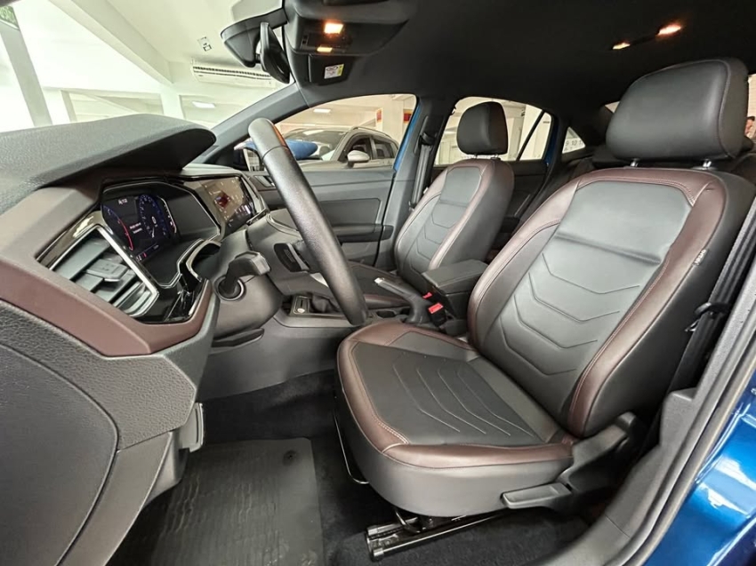 volkswagen virtus 1.0 200 tsi highline automatico flex 4p 2023