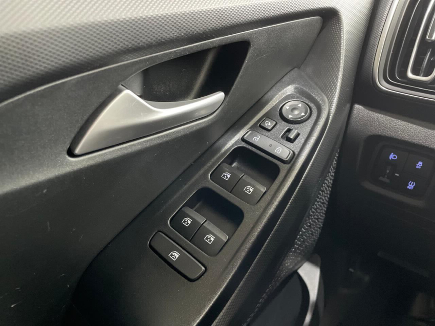 hyundai creta 1.0 tgdi flex limited automatico 4p 2025