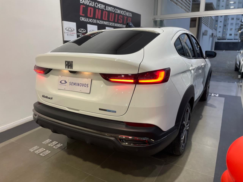 fiat fastback 1.0 turbo 200 hybrid audace cvt flex 4p automatico 2025