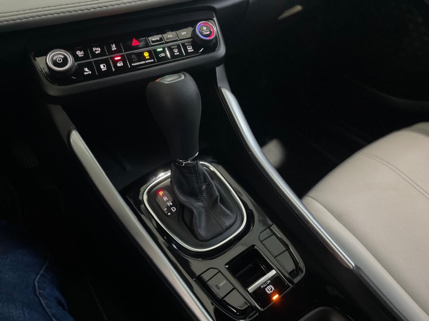 fiat fastback 1.0 turbo 200 hybrid audace cvt flex 4p automatico 2025