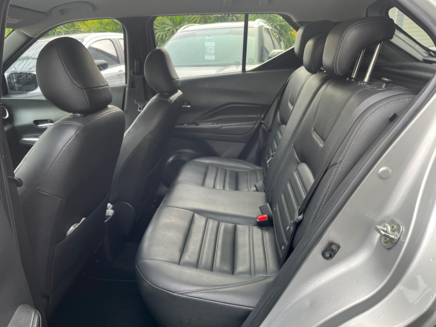 nissan kicks 1.6 16v flexstart sl 4p xtronic flex automatico 2020