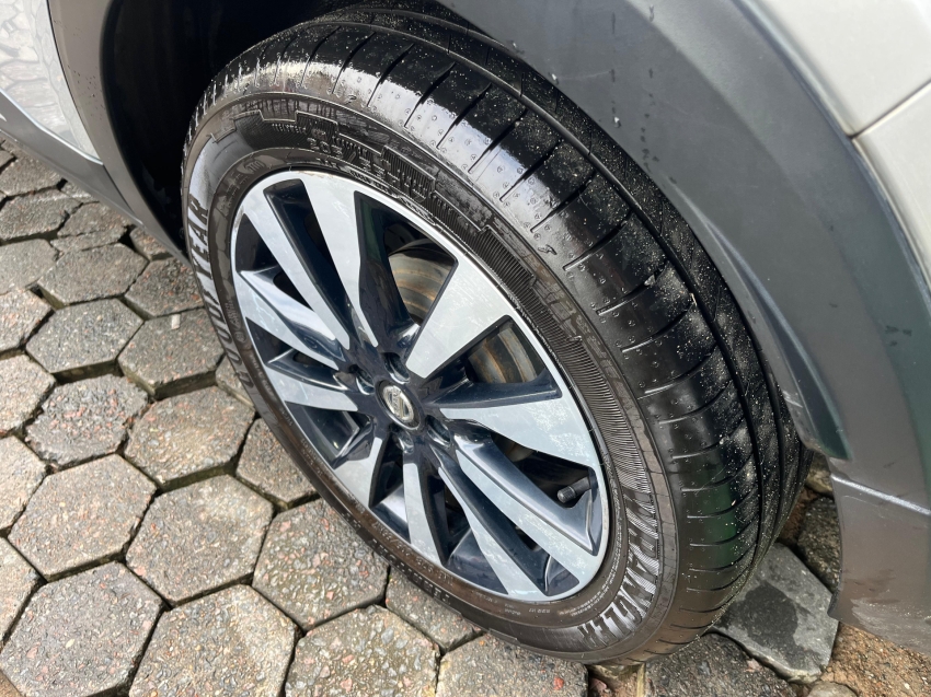 nissan kicks 1.6 16v flexstart sl 4p xtronic flex automatico 2020