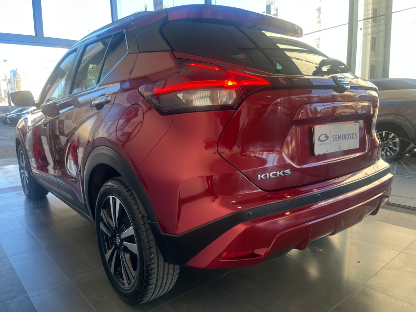 nissan kicks 1.6 16v flexstart exclusive xtronic flex 4p automatico 2022