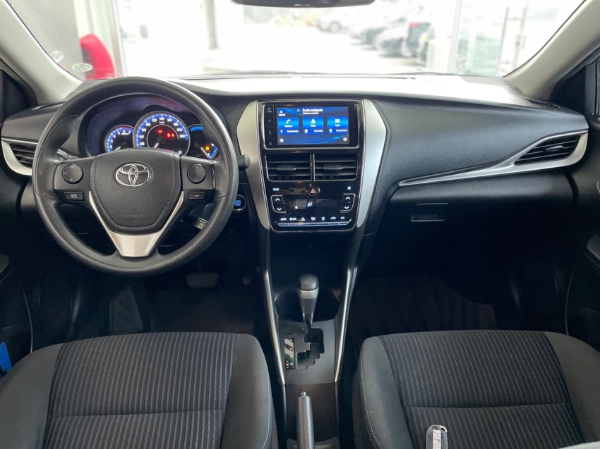 toyota yaris 1.5 16v flex sedan xl plus connect multidrive 4p automatico 2021