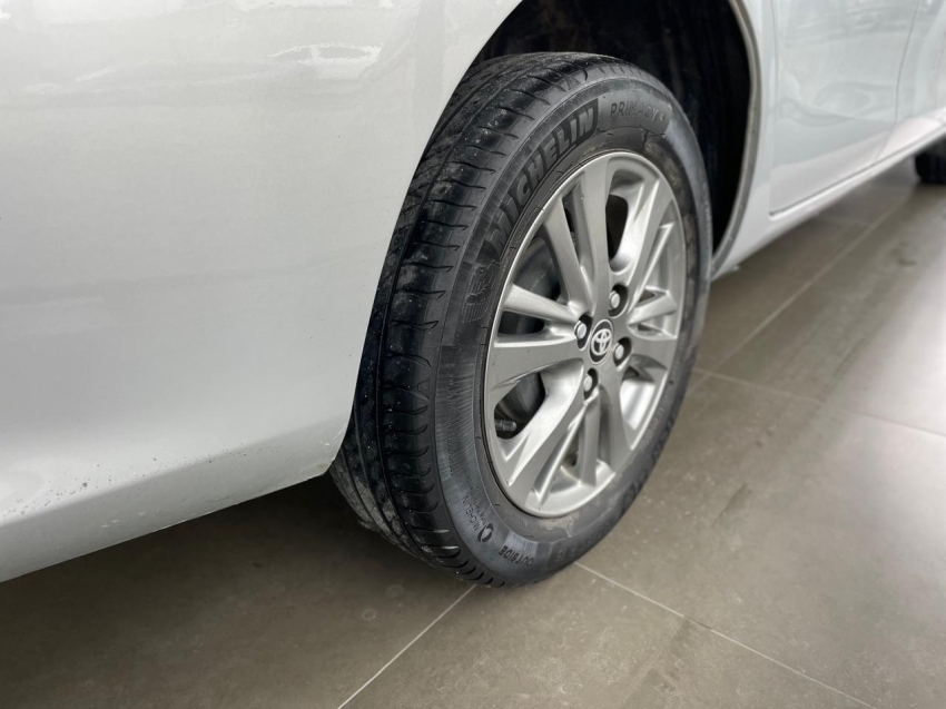toyota yaris 1.5 16v flex sedan xl plus connect multidrive 4p automatico 2021