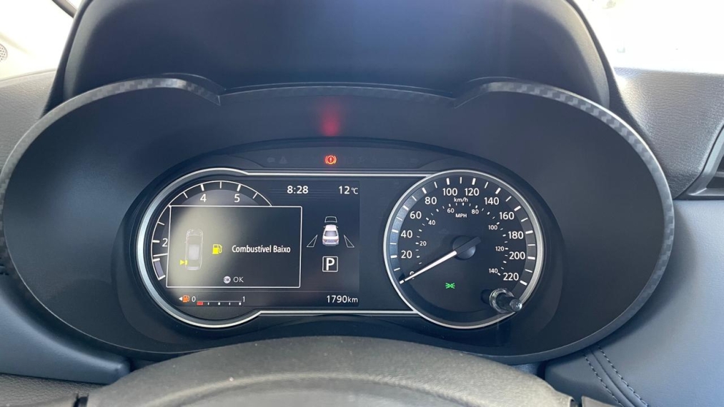 nissan versa 1.6 16v flex exclusive xtronic 4p automatico 2025