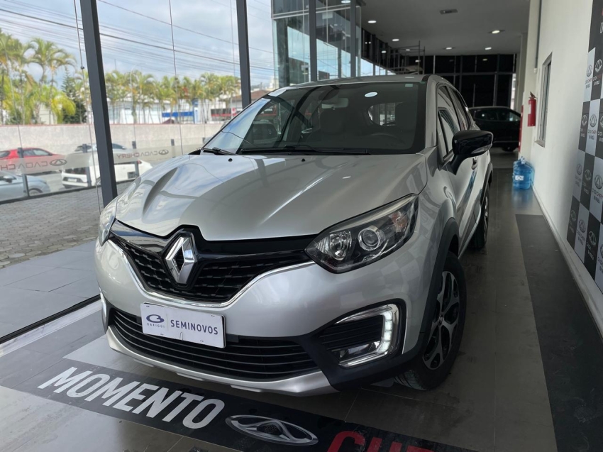 renault captur 2.0 16v hi-flex intense automatico flex 4p 2019