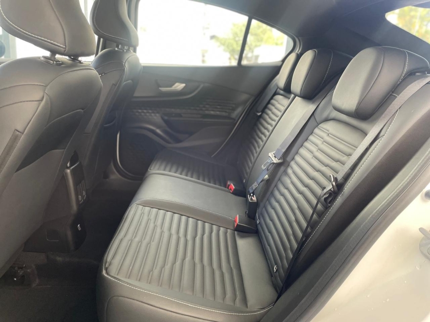 fiat fastback 1.0 turbo 200 flex impetus cvt 4p automatico 2023