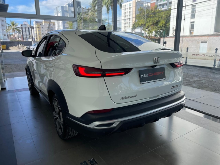 fiat fastback 1.0 turbo 200 flex impetus cvt 4p automatico 2023