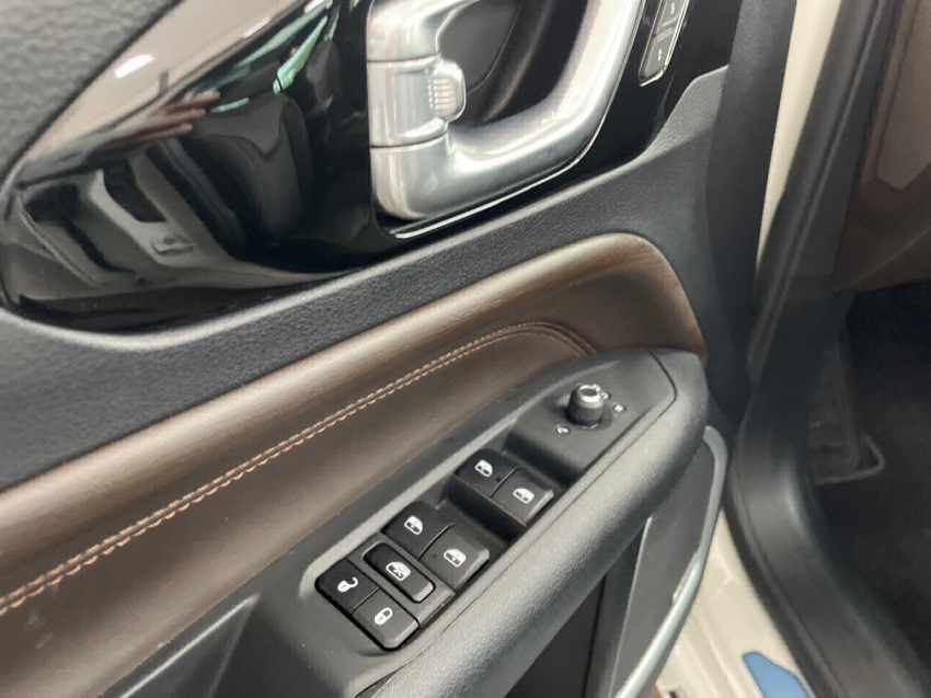 jeep commander 1.3 t270 turbo flex overland at6 4p automatico 2025