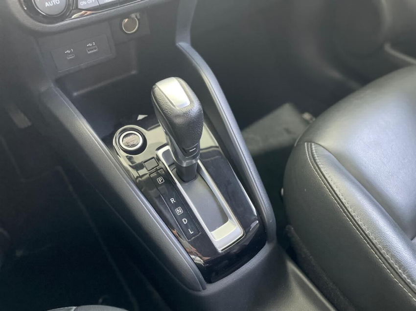 nissan kicks 1.6 16v flexstart exclusive xtronic flex 4p automatico 2022