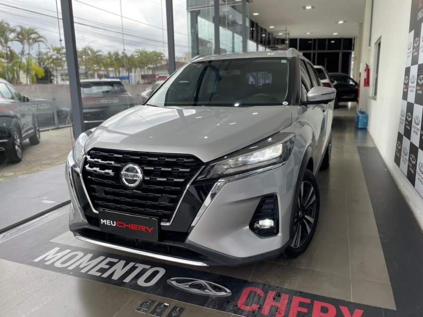 nissan kicks 1.6 16v flexstart exclusive xtronic flex 4p automatico 2022