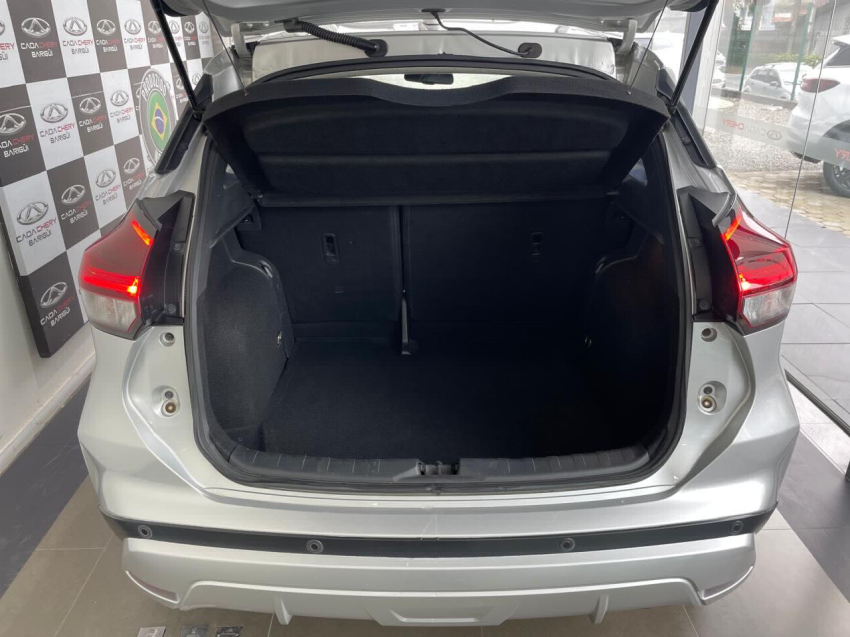 nissan kicks 1.6 16v flexstart exclusive xtronic flex 4p automatico 2022