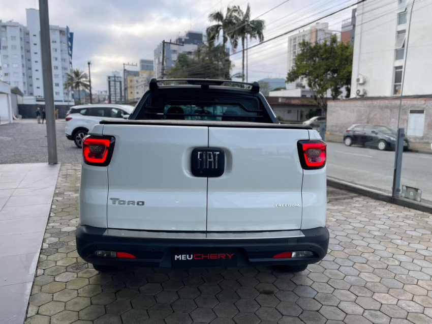 fiat toro 1.8 16v evo flex freedom at6 4p automatico 2021
