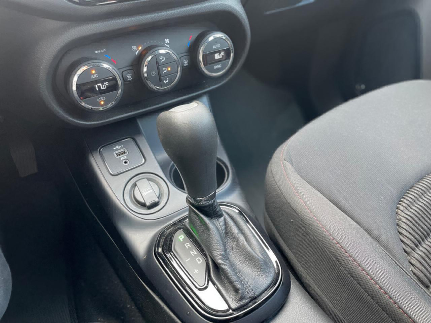 fiat toro 1.8 16v evo flex freedom at6 4p automatico 2021