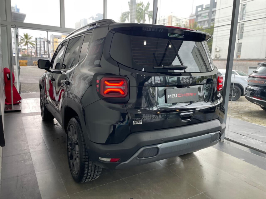 jeep renegade 1.3 t270 turbo flex s 4x4 at9 4p automatico 2023