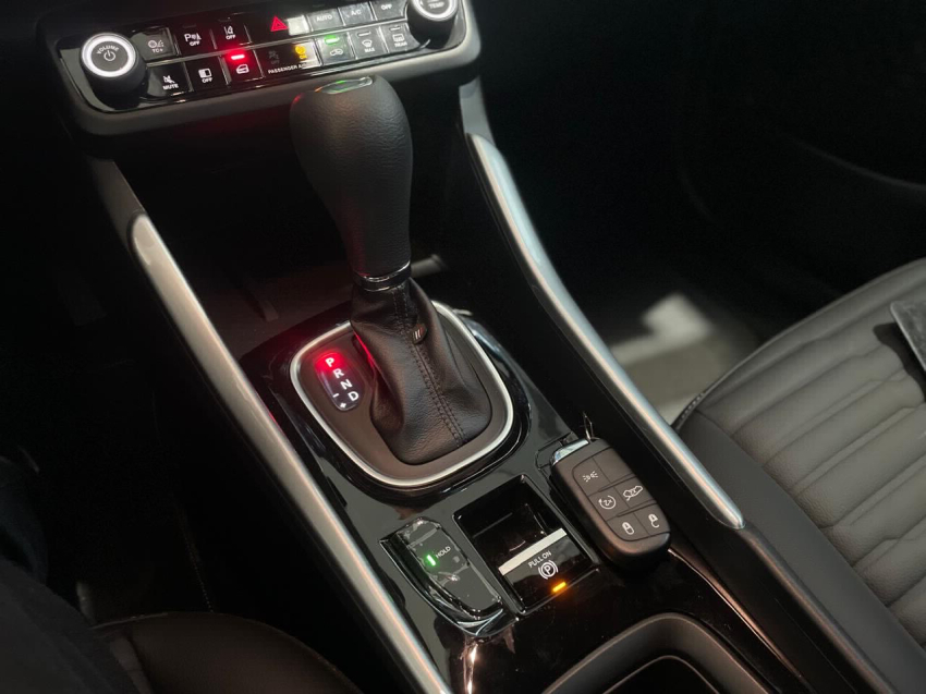 fiat fastback 1.0 turbo 200 flex impetus cvt 4p automatico 2025