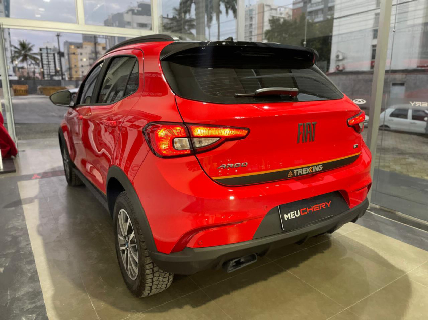 fiat argo 1.3 firefly flex trekking cvt 4p automatico 2026