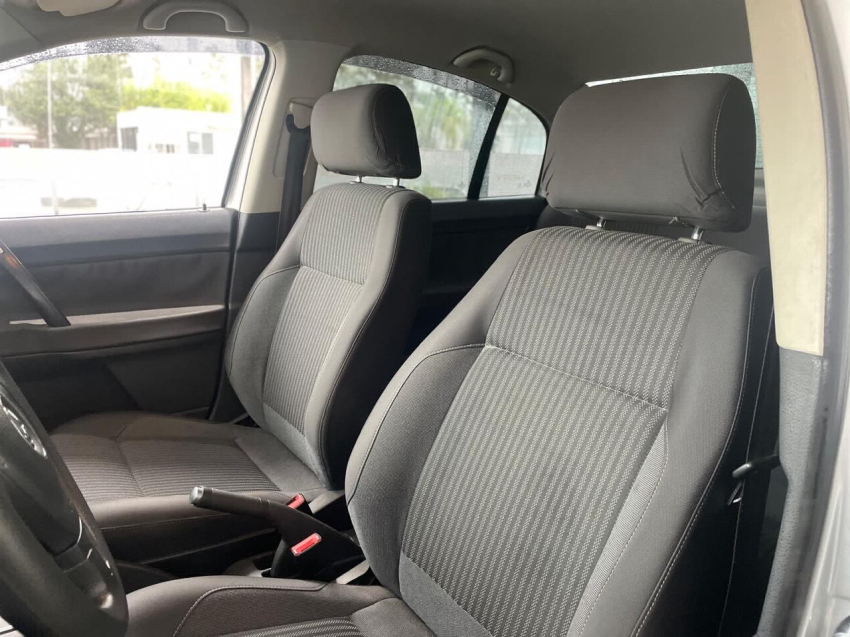 volkswagen polo sedan 1.6 mi 8v flex 4p automatizado automatico 2014