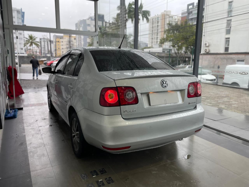 volkswagen polo sedan 1.6 mi 8v flex 4p automatizado automatico 2014