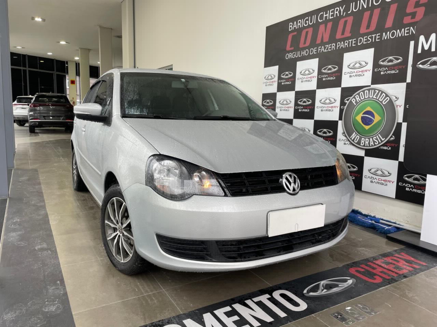 volkswagen polo sedan 1.6 mi 8v flex 4p automatizado automatico 2014