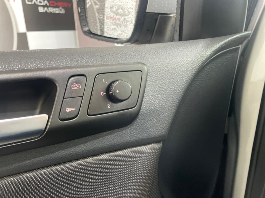 volkswagen polo sedan 1.6 mi 8v flex 4p automatizado automatico 2014