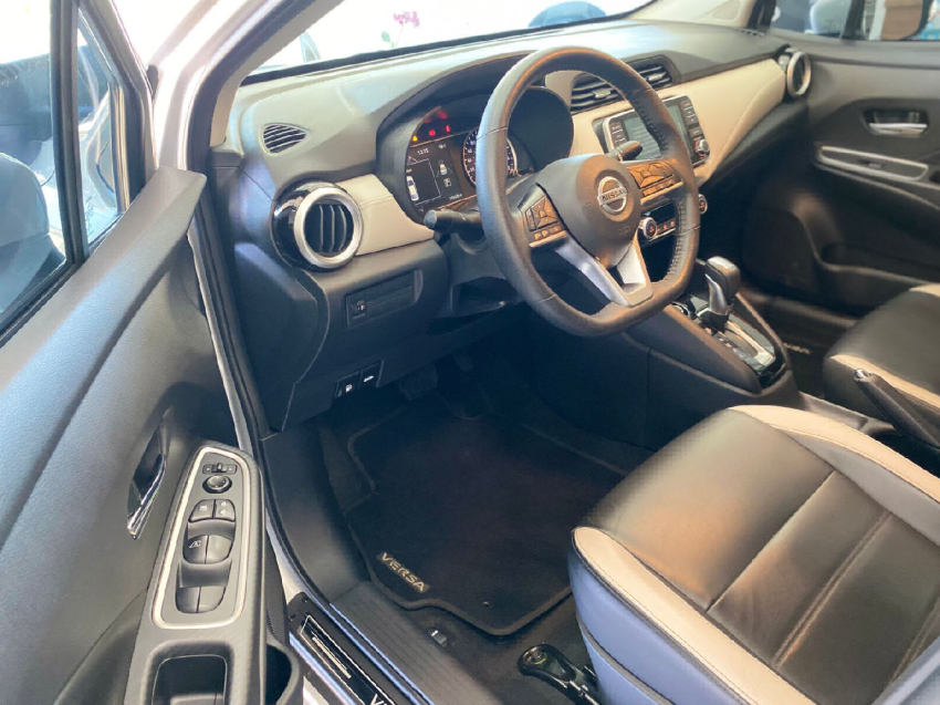 nissan versa 1.6 16v flex exclusive xtronic 4p automatico 2023