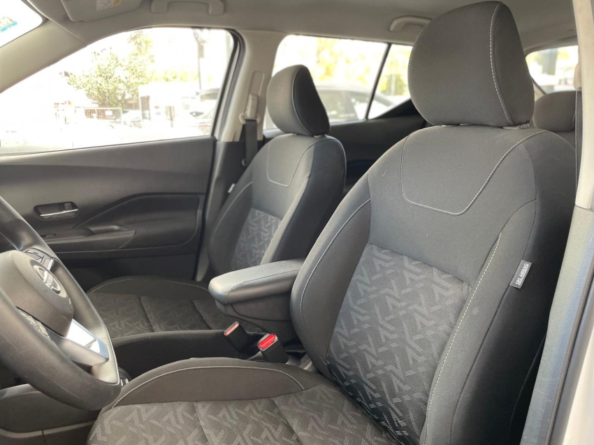 nissan kicks 1.6 16v flexstart sense xtronic flex 4p automatico 2024