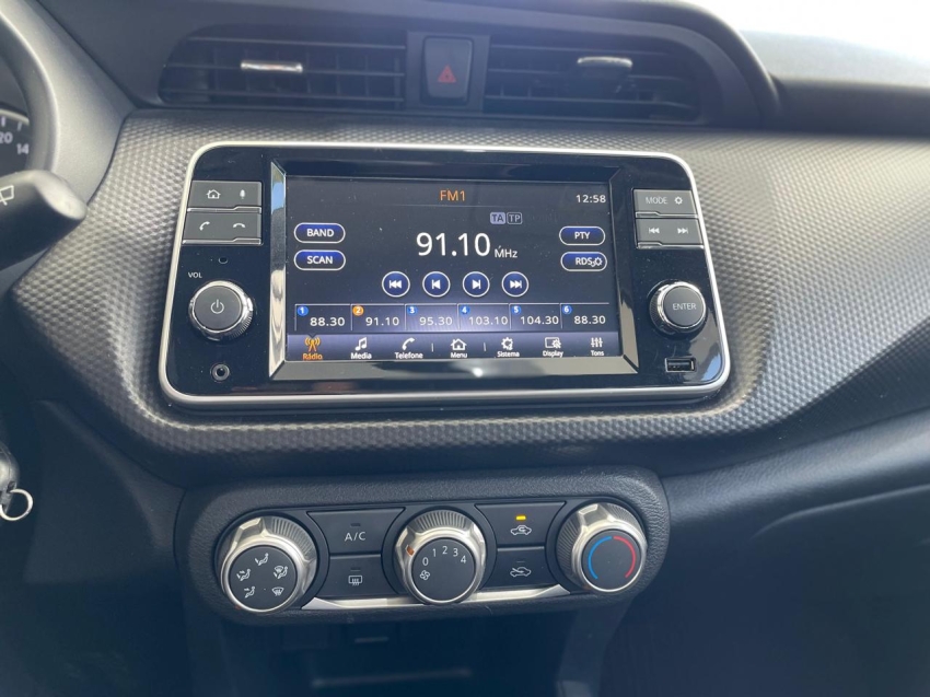nissan kicks 1.6 16v flexstart sense xtronic flex 4p automatico 2024