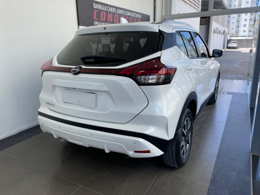 nissan kicks 1.6 16v flexstart sense xtronic flex 4p automatico 2024