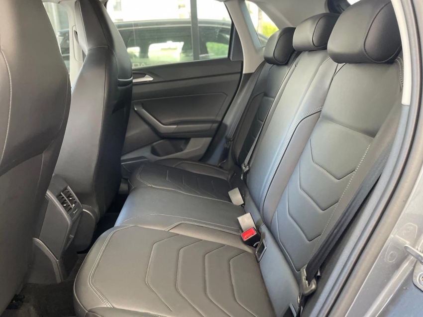 volkswagen polo 1.0 170 tsi highline automatico 1.7 flex 4p 2024