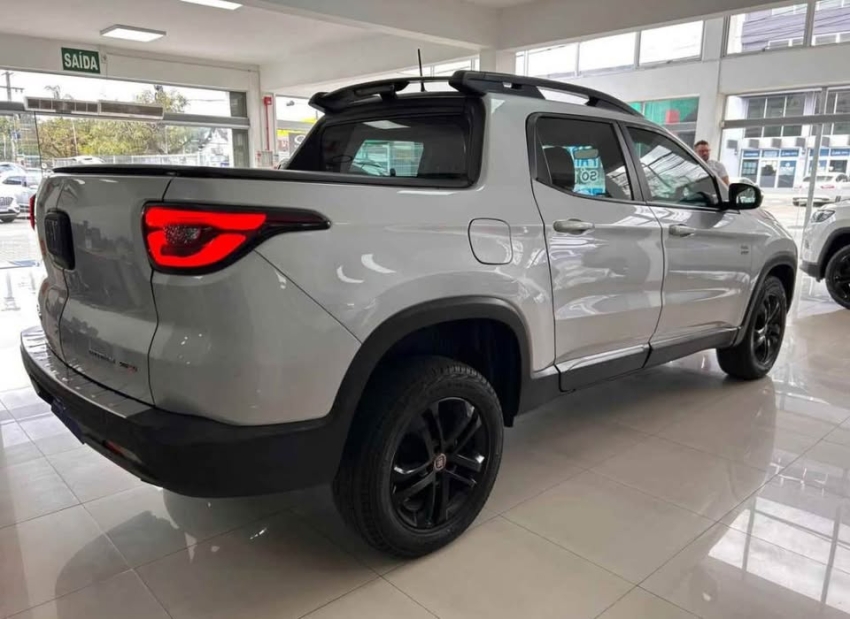 fiat toro 2.0 16v turbo diesel freedom 4wd at9 4p automatico 2019