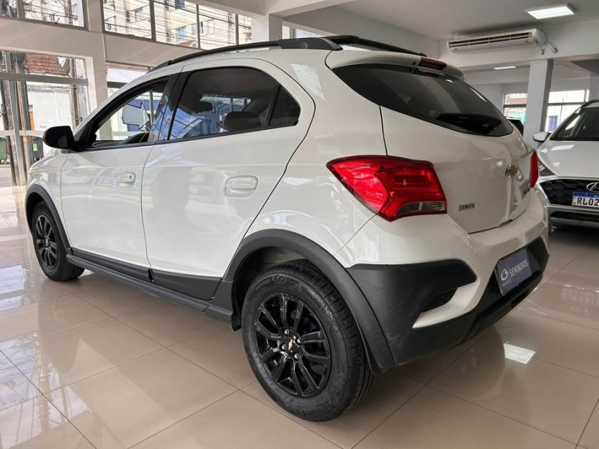 chevrolet onix 1.4 mpfi activ 8v flex 4p automatico 2019