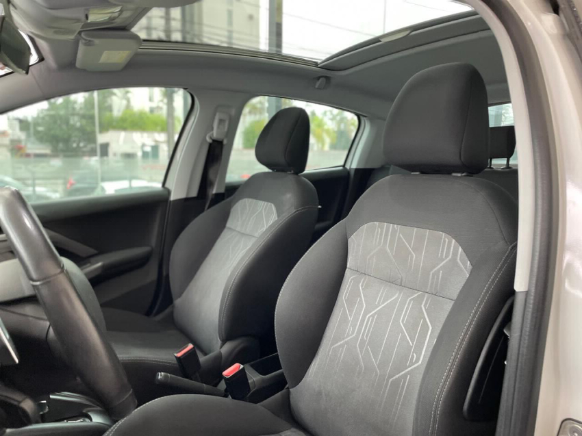 peugeot 208 1.6 allure 16v flex 4p automatico 2017